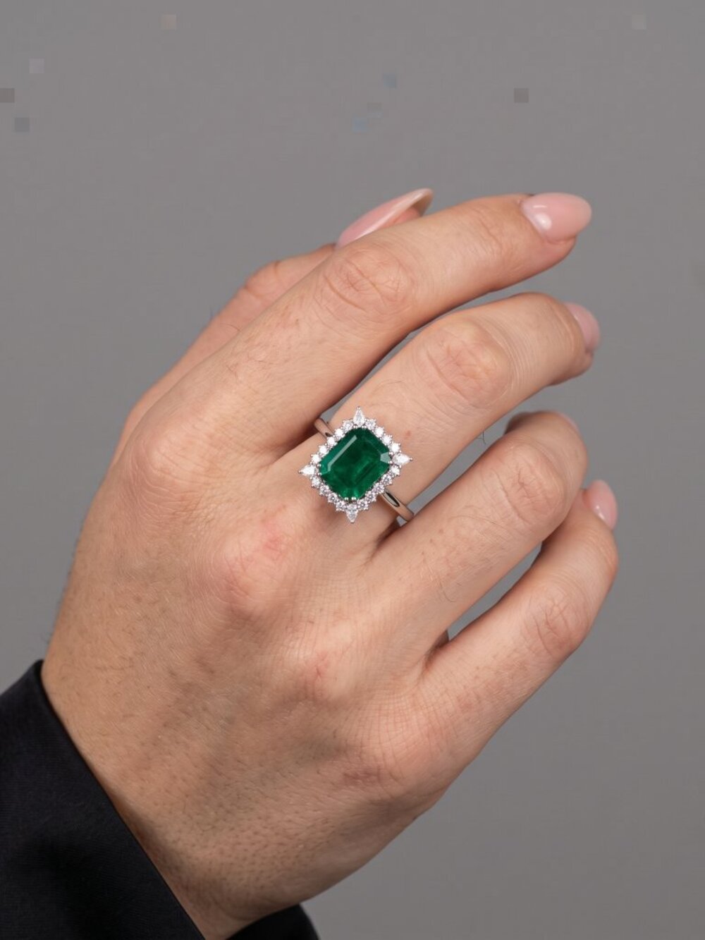 Majestic Emerald Cut 18K White Gold Green Gemstone Ring - Picture 7 of 9